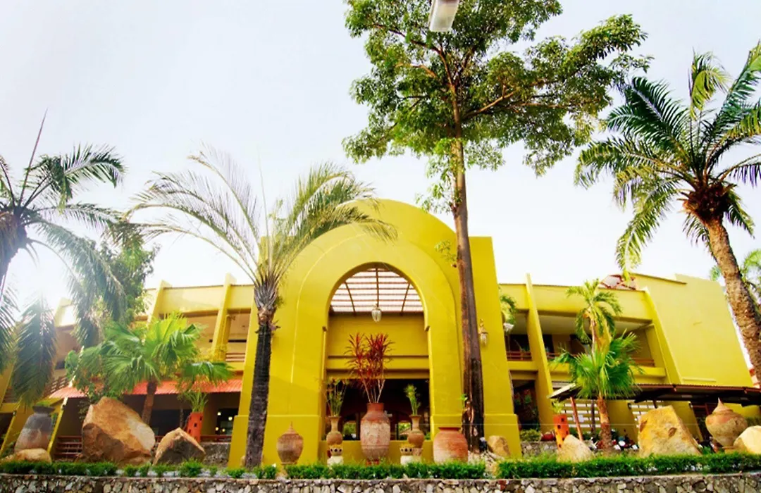 Peace Resort Hotel-1